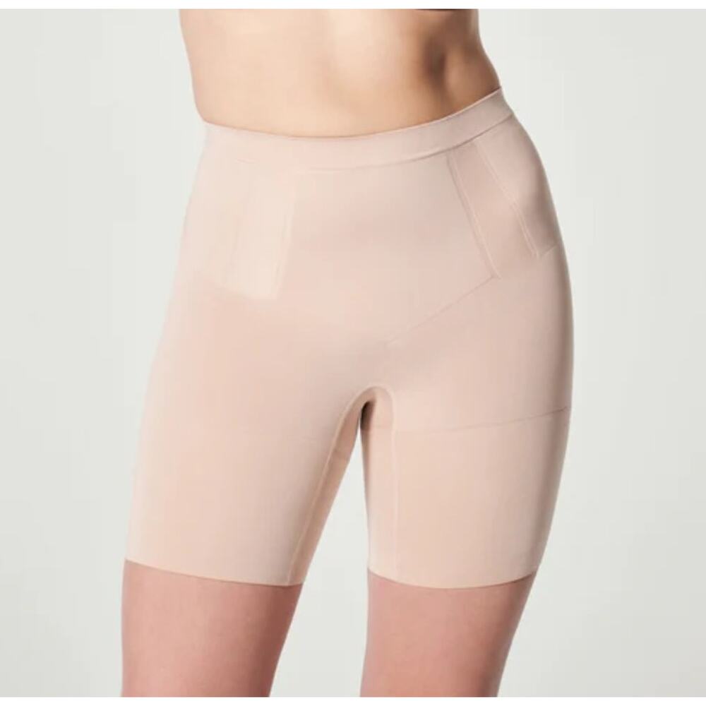 Spanx XL Sculpt On Core Mid-Thigh Shorts High Rise Soft Nude Shapewear NEW NWT